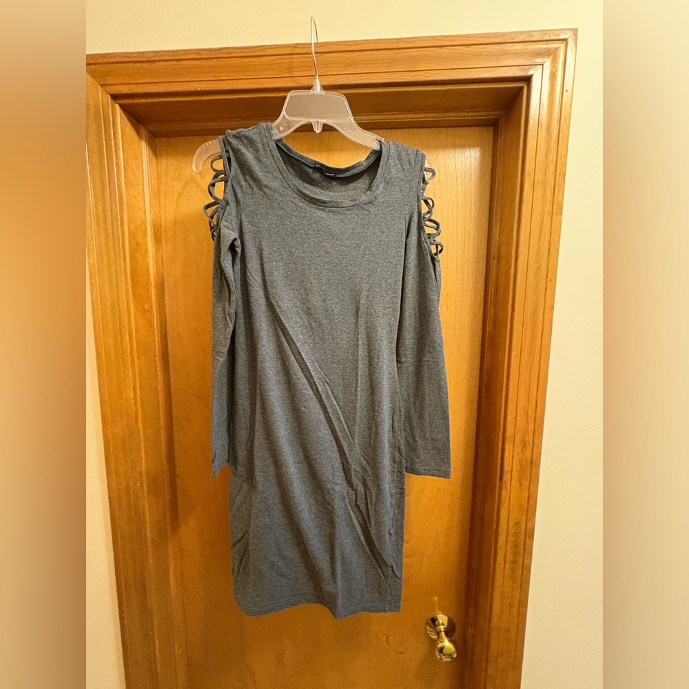 Sinsay Grey Lace Shoulder Long Sleeve Dress